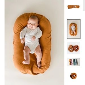 Snuggle Me Organic infant lounger and cover